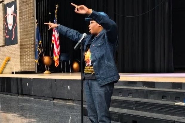 Roya Marsh Performing Onstage